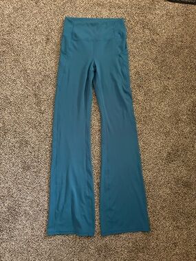 Fabletics Teal Flare Leggings